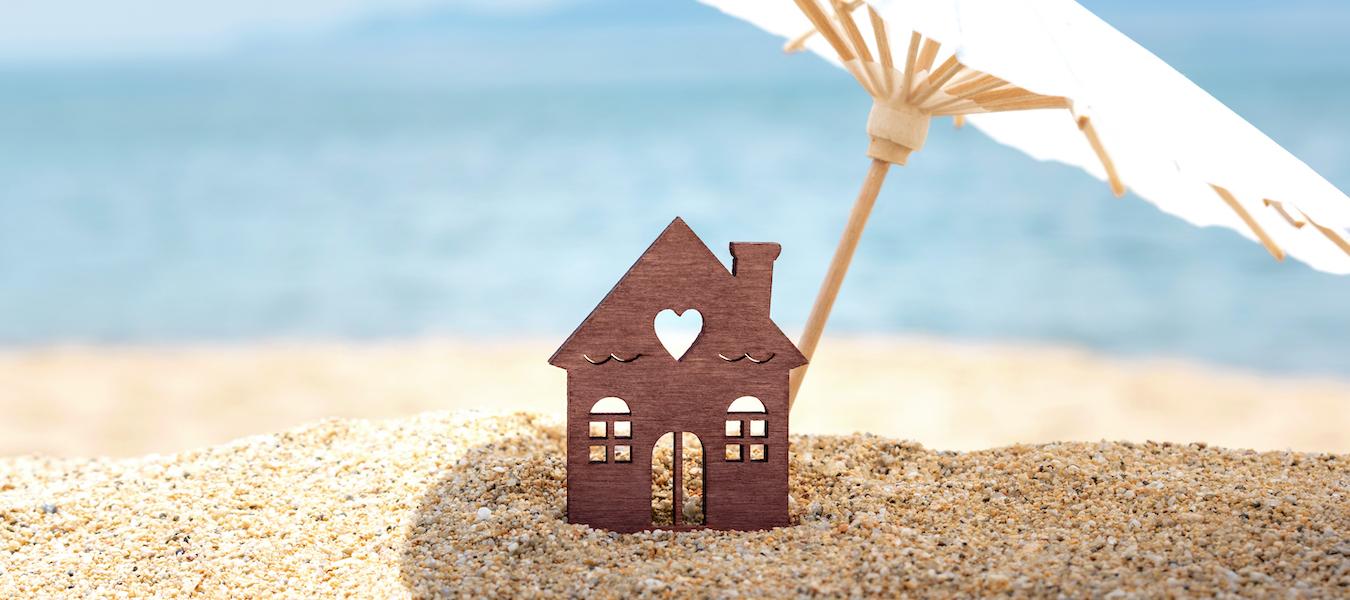 tips for buying a home in the summer